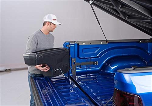 RealTruck UnderCover SwingCase Truck Bed Storage Box | SC400D | Fits 2007 - 2021 Toyota Tundra Drivers Side by UNDERCOVER - Used condition - Image 5