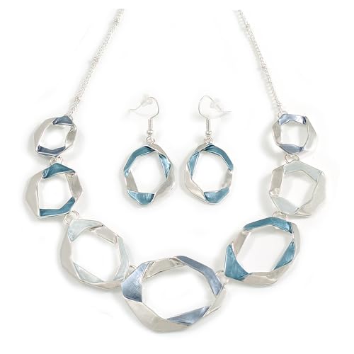 Collar de esmalte azul y pendientes para cenas especiales y looks de oficina diarios