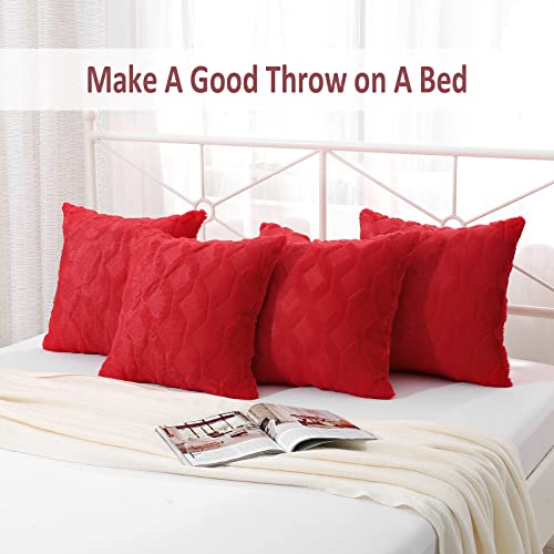 Volcanics Pack of 2 Christmas Faux Wool Throw Pillow Covers 18x18 Inches Decorative Farmhouse Velvet Couch Pillow Case Soft Plush Square Boho Cushion Pillowcase, Red