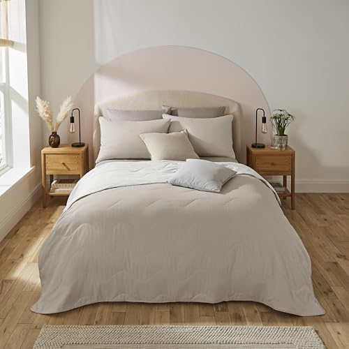 Silentnight Summer Breeze Coverless Duvet - Seersucker 2.5 Tog Summer Lightweight King Duvet Quilt Reversible - Includes Matching Pillowcase - Machine Washable - Cream Taupe - King