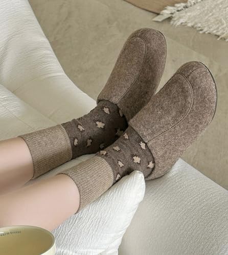 Image of Women's Leopard Animal Cheetah Print Crew Ankle Cotton Socks Size 5-9