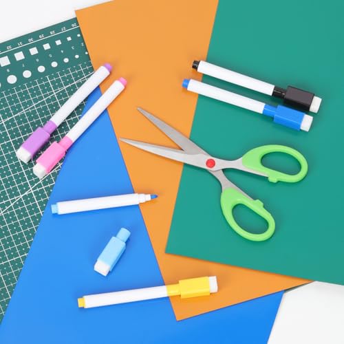 Glarks 16-teiliges flexibles Magnetbogen-Set, A4 x 0,6 mm, inklusive magnetischen Klebebögen in 7 Farben, 1 Schere, 8 magnetische trocken abwischbare Marker mit Radierkappe für Büro, Kalender