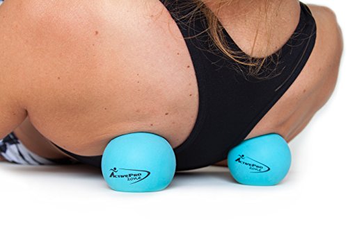 Set of 2 Extra Firm Therapy Rubber Balls Sized 2¾ʺ w/Mesh bag - Image 4