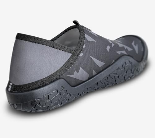 Men Water Shoes Slip On Beach Swim Shoes Aqua Barefoot Shoes Unisex with Stretch Fit3