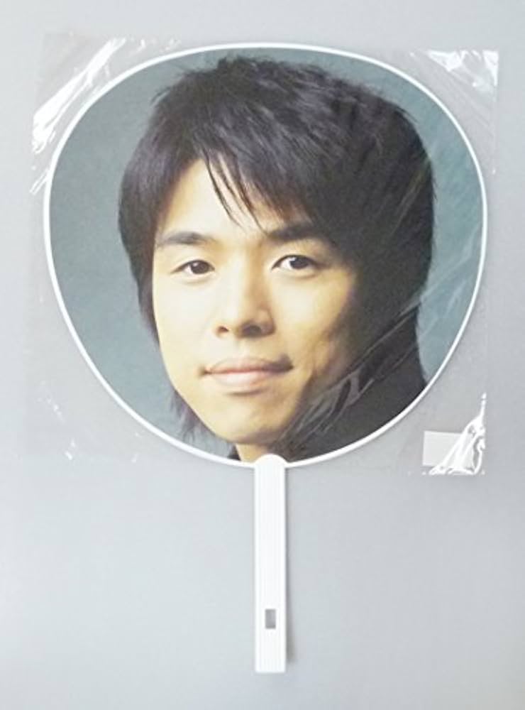 Amazon.co.jp: うちわ 井ノ原快彦 「V6 SUMMER SPECIAL DREAM