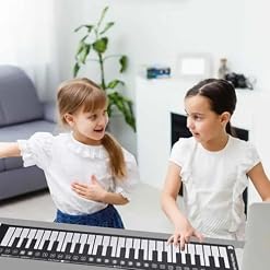 Piano enroulable à 49 touches avec sac de transport, piano électronique portable rechargeable amélioré, haut-parleurs 2 W, piano de voyage, clavier de piano de musique numérique avec enregistrement - Les Beatles, Paul McCartney, John Lennon, RIngo Starr, George Harrison Piano enroulable à 49 touches avec sac de transport, piano électronique portable rechargeable amélioré, haut-parleurs 2 W, piano de voyage, clavier de piano de musique numérique avec enregistrement – Image 3