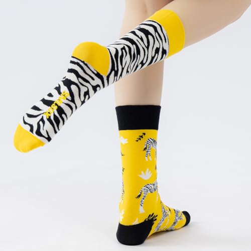 Image of 2 Pairs Cartoon Animal Crew Socks Fun Cotton Mid Calf Socks for Women