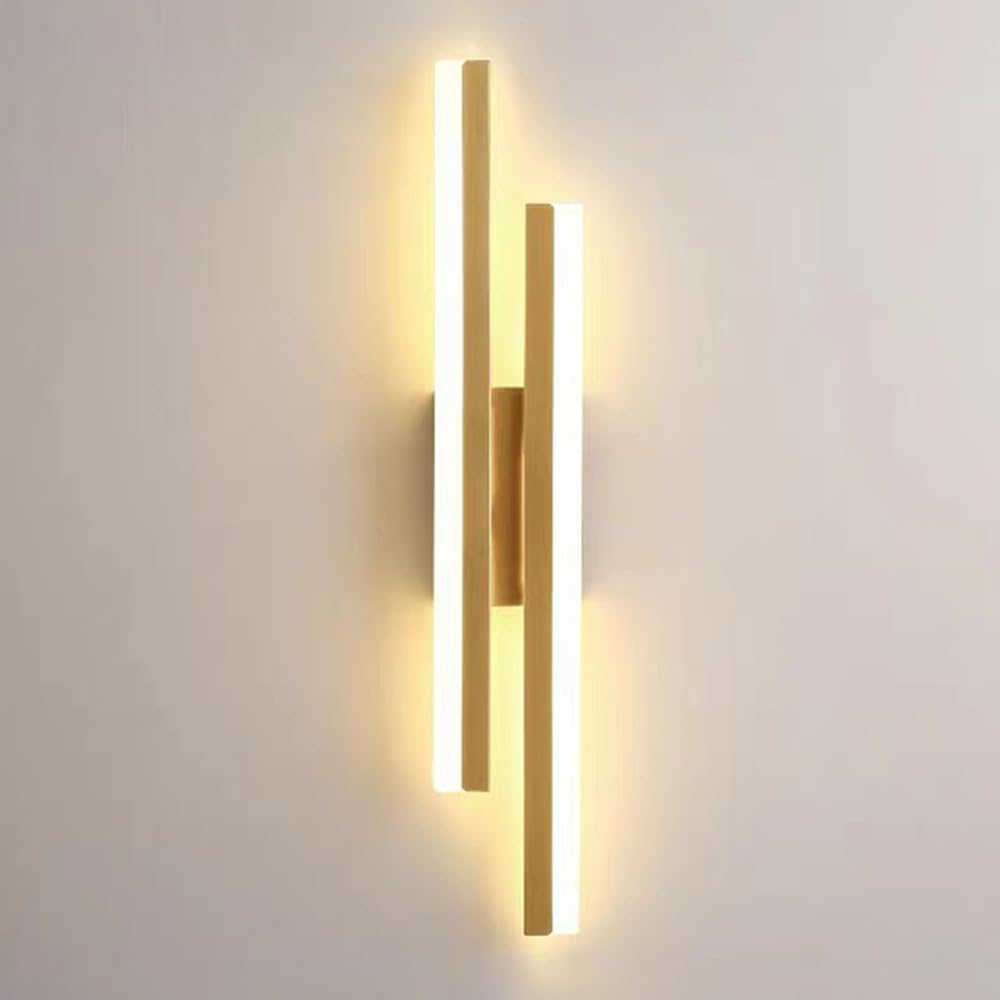 Luces de pared de metal lineales doradas y aplique acrílico con baño de luz completo
