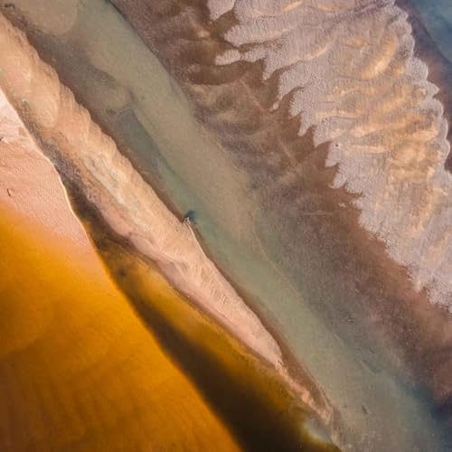 『Growing up and older at work』のカバーアート