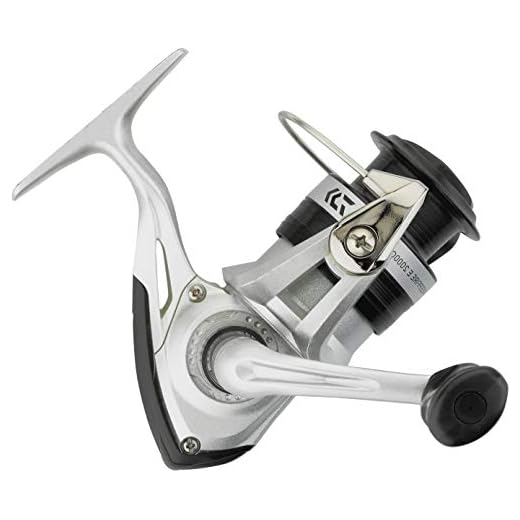 Daiwa Sweepfire EC 2000, SWE2000C, Mulinello Spinning con Freno Anteriore