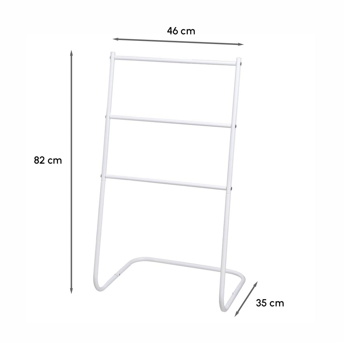Toallero de pie con 3 Brazos de Metal Pintado al Polvo en Color Blanco. Distancia Entre Barras: 19 cm. Medida Base: 46x35 cm. Altura 82 cm. Soporta 10 kg. Requiere Montaje