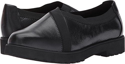 Image of Clarks Women's Bellevue Cedar Slip-On Loafer
