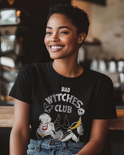 Image of Vacation Character Unisex Cotton T-Shirt|Cartoon Vintage Graphic Tee|Perfect for Vacation & Casual Wear
