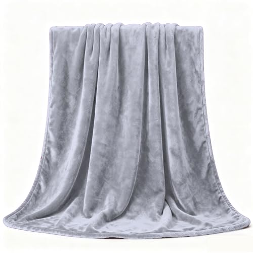 Large Fleece Throw Blanket 145 x 180 cm Silk Touch Sofa Throw Blanket Cozy/Plush/Lightweight for Bed Settees Armchairs, Light Grey