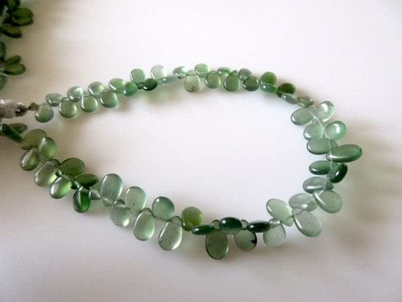 Perles de serpentine vertes pour composer des bijoux bohèmes et colliers d'été en pierres