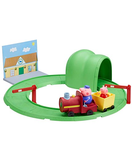 Character Options Peppa Pig Grandpa Pig's Train & Track Set avec Son