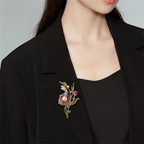 Broche rose style chinois pour embellir une veste sans l'abîmer