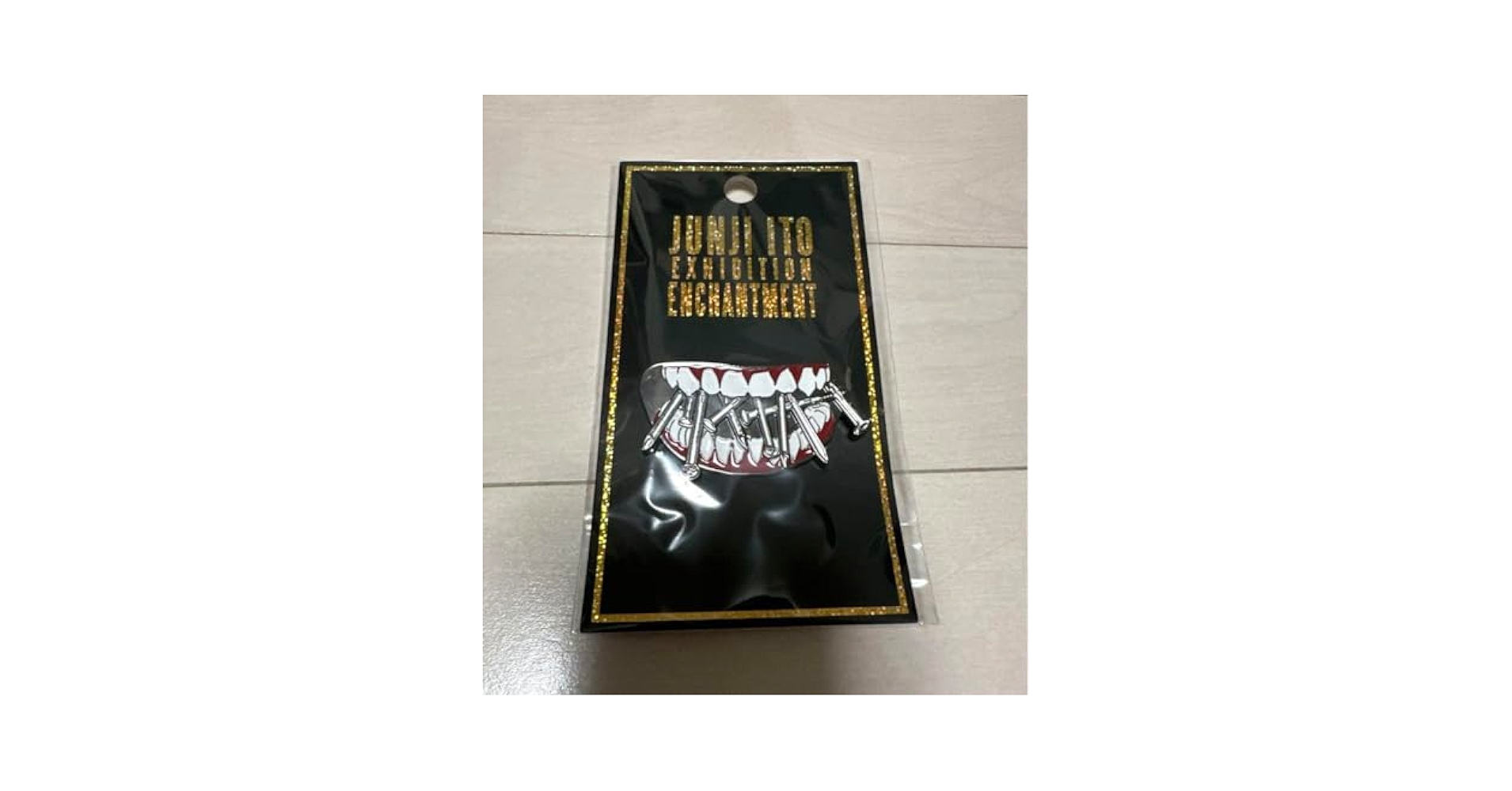伊藤潤二展 誘惑 ホラーなメタルチャーム 全10種＋誘惑 養生テープ Amazon.co.jp: 伊藤潤二展 誘惑 ホラーなメタルチャーム 富江 淵