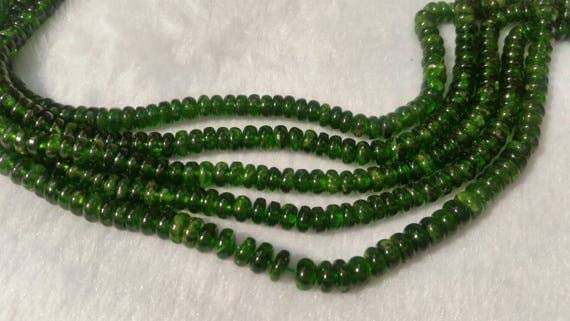 Chrome Diopside de qualité supérieure en perles lisses pour joaillerie