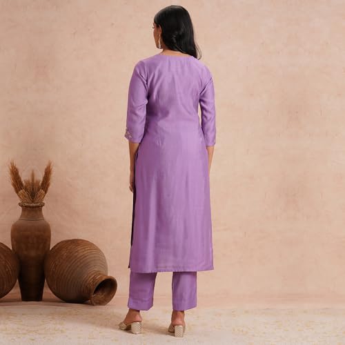 Image of KAMI KUBI Straight fit Kurta in Art Silk Fabric with Shaded Embroidery on The A Zone and Sleeve.