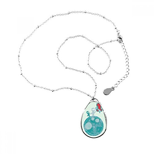Collier pendentif alien et univers en forme de goutte d'eau avec chaine pour homme et femme