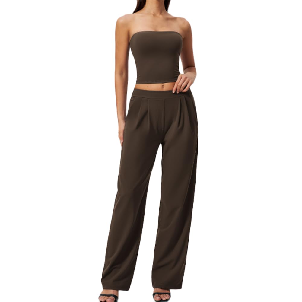 Top bande corto liso sin tirantes + Pantalón ancho plisado de cintura alta