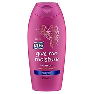 Alberto VO5 Give Me Moisture Shampoo Infused with 5 Vital Oils for All Hair Types and Colours, 250ml