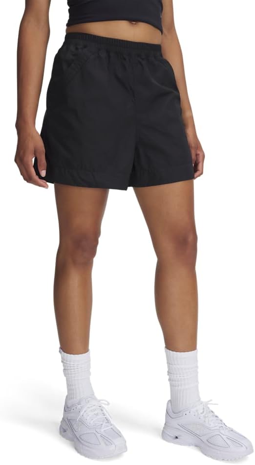 Under Armour Womens Unstoppable Utility Shorts
