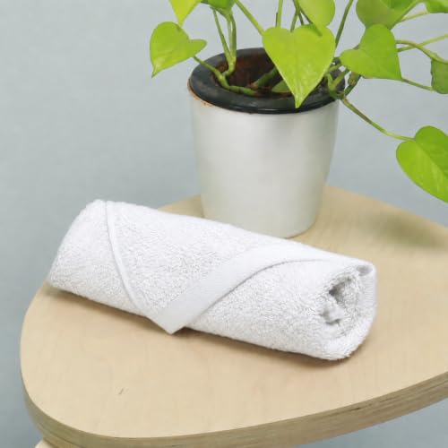 Image of HEELIUM Bamboo Face Towel | Ultra Absorbent & Odour-Free | 3X Softer Than Cotton Towels | 30 x 30 cm - 600 GSM