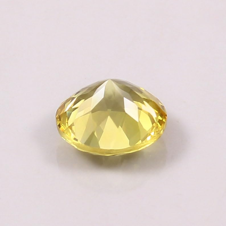 Pierre gemme saphir jaune ceylan de haute précision pour création de bijoux de luxe