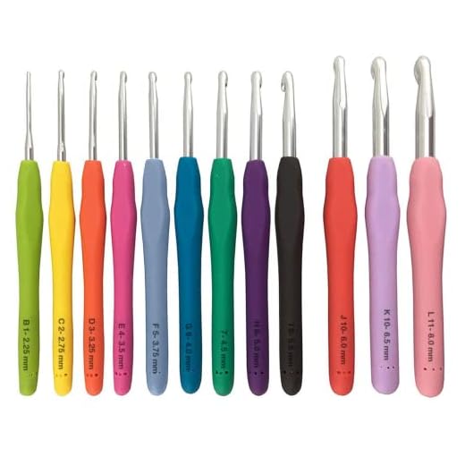 BeCraftee Crochet Hooks Kit - 12 Piece Set Extra-Long Crocheting Needles with Soft, Ergonomic Rubber Grips and 12 Hook Sizes - Knitting & Crochet Supplies for Beginners, Comfortable/Easy to Use