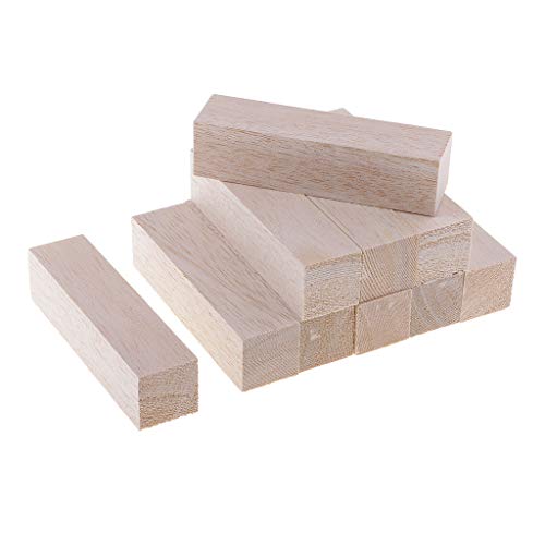 A grana stretta e levigata a macchina per un aspetto liscio e uniforme. Può essere macchiato per imitare molti altri tipi di legno.