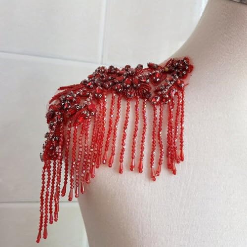 Costume fade ? Customisez votre veste avec ces patchs d'épaule perlés rétro - 3