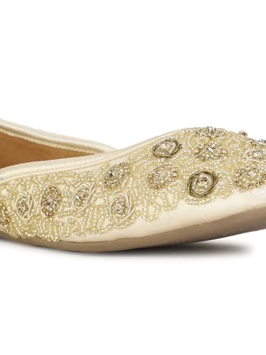 Image of Marie Claire Womens Peach Flat E 23 Ballet Flat