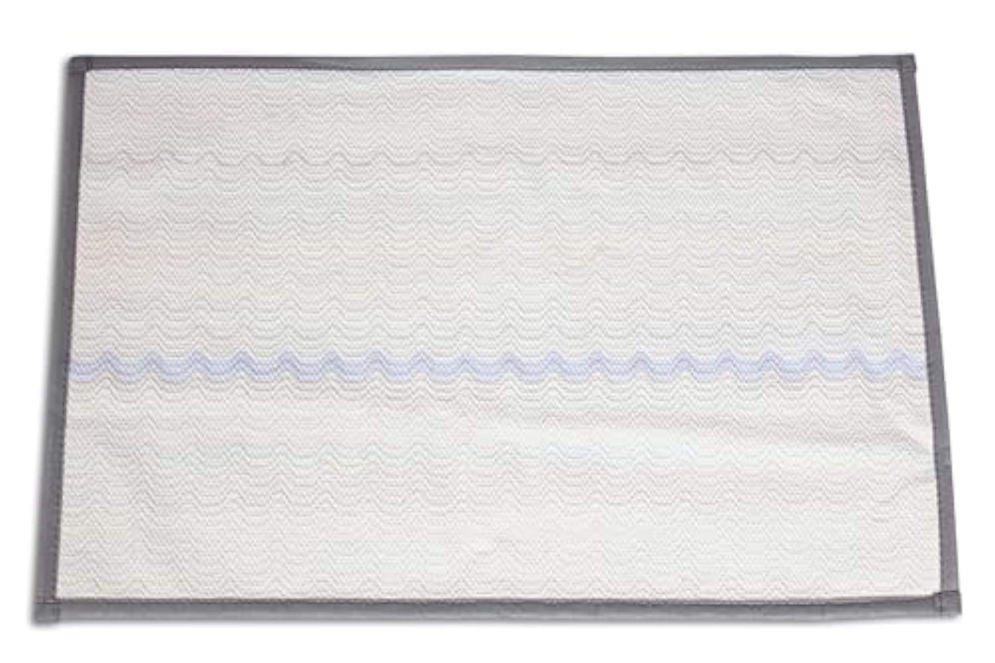 Premium Flatweave White Rug with Decorative Zigzag Pattern