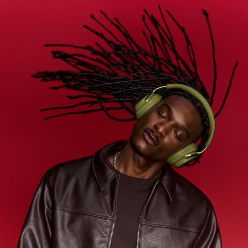 Bose QuietComfort Ultra Bluetooth Headphones (2nd Gen), Wireless Headphones with Spatial Audio, Over Ear Noise Cancelling with Mic, Up to 30 Hours of Play time, Olive Green - Limited Edition - image 3