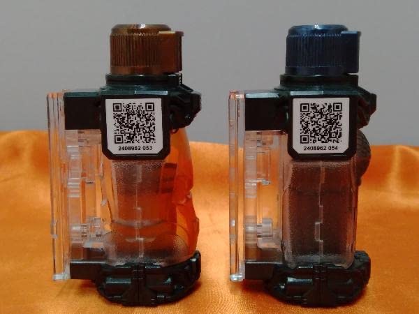 Amazon.co.jp: DXドッグマイクフルボトルセット 仮面ライダー