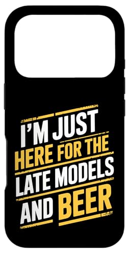 I'm Just Here For The Late Models And Beer - �X�}�z�P�[�X iPhone 17 Pro �p