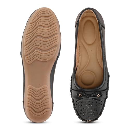 Image of Centrino Women's Bellies | Soft Cushioned Footbed for Extra Comfort | Stylish & Elegant Look for Ladies | Fashionable & Durable Bellies | Comfort & Quality (9483)