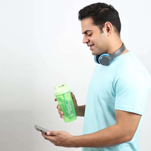 Image of Fitness Mantra 700ml Classic Shaker Bottle for Men & Women [Capacity 700 ml (Lime, 700ml)
