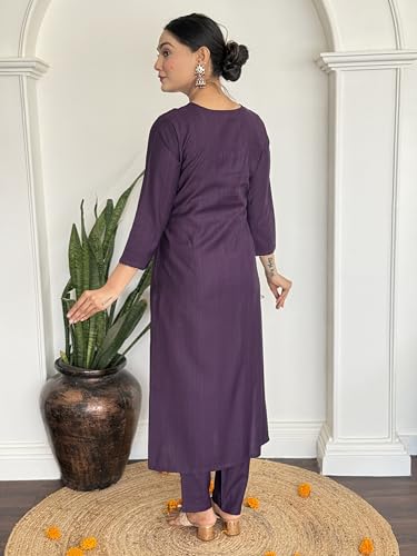 Image of Alvami Women's Silk Solid Regular Kurta Set