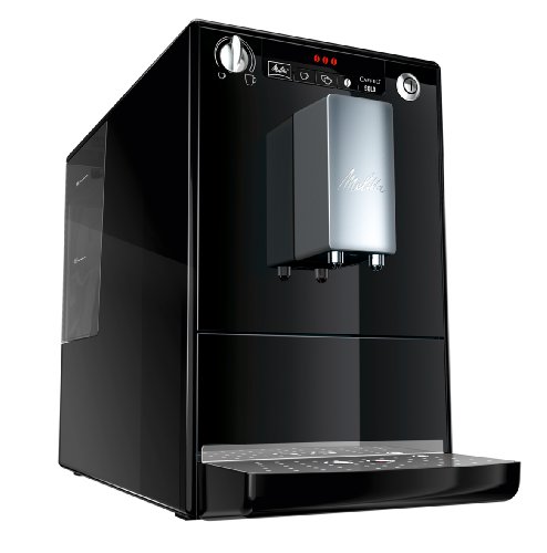 Melitta Solo - Kaffeevollautomat mit höhenverstellbarem Auslauf, kleine Kaffeemaschine mit abnehmbarem Wassertank für z. B. Espresso oder Café Crème, schwarz