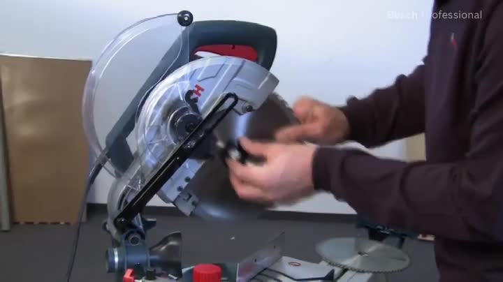 Bosch Professional Arbeitstisch für Kapp- und Gehrungssägen GTA 3800 (inkl. Maschinenhalter, Schraubschlüssel… – Bild 8