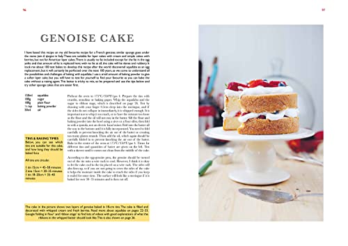 The Vegan Baking Bible: Over 300 Recipes for Bakes, Cakes, Treats and Sweets