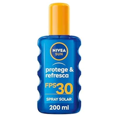 Beiersdorf - NIVEA SUN Protege & Refresca Spray Solar FP30  1 x 200 ml   spray con protección UVA/UVB  protección solar alta invisible  crema solar refrescante y resistente al agua