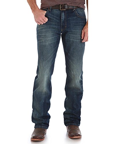 Image of Wrangler Men's Retro Slim Fit Straight Leg Jean