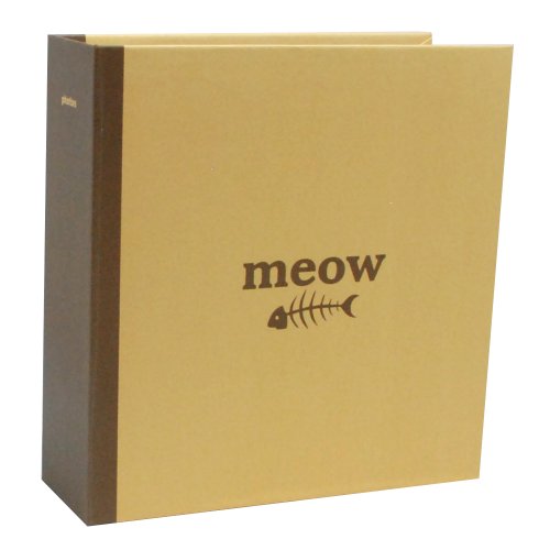 Kiera Grace 100 Pocket Photo Album with Meow and Fish Bone on the Cover, CD Pocket and Dust Jacket, 4 by 6-Inch