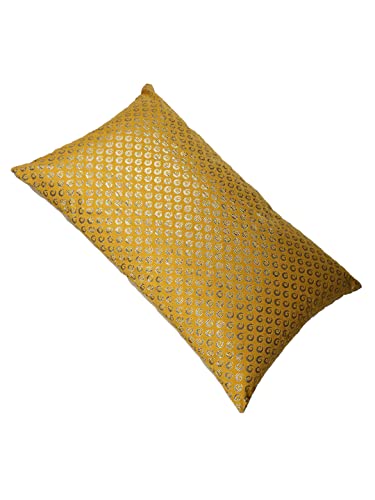 Image of miah decor Gold-Toned Velvet Rectangle Cushion Covers with Laser Cutting