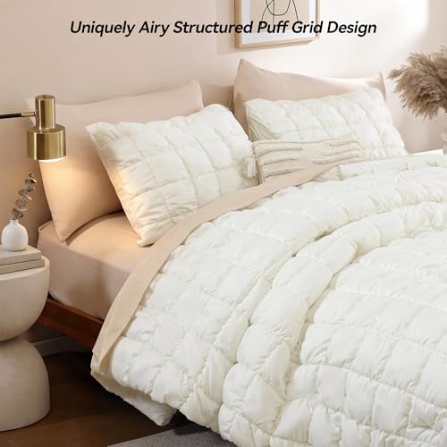Image of JANZAA Queen Comforter Set, Cream White Comforter with Puff Plaid Fluffy Comforter Set Queen, Cloud-Like Soft Cozy Bedding Set, Lightweight Warm Bedroom Decor for All Season with 2 Pillowcases