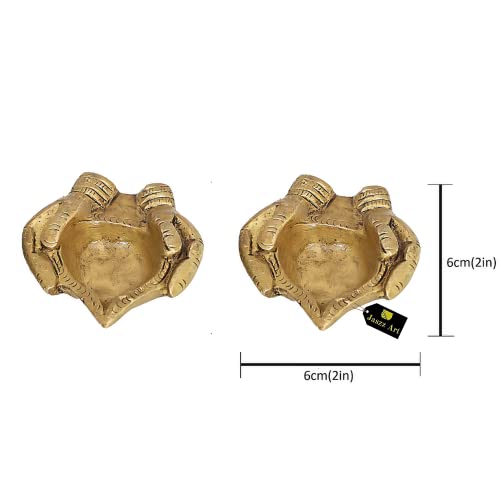 Image of Brass (4 inches and 500g) 4 Side Akhand Small Diya Ethnic Design Handmade Curved Oil Wick Antique Kuber Deepak Lamp for Home Decor Temple Puja Office Decoration Festival Gift (2, Hand Diya)